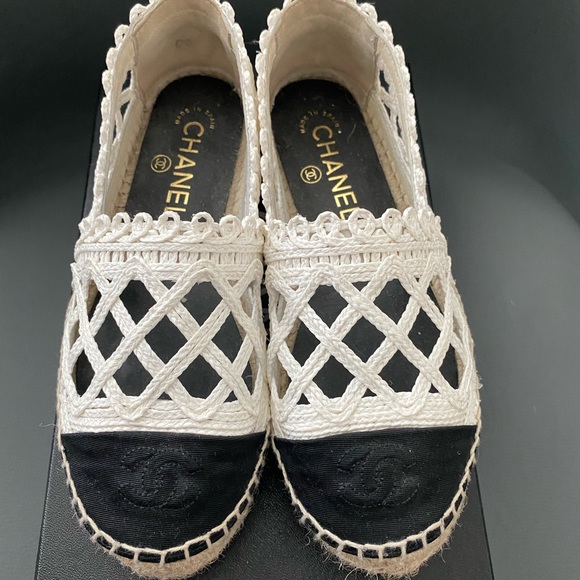 Chanel Espadrilles - Picture 2 of 8
